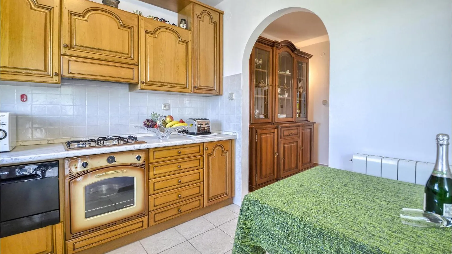 Semesterbostad Lovely Home In Labin With Wifi