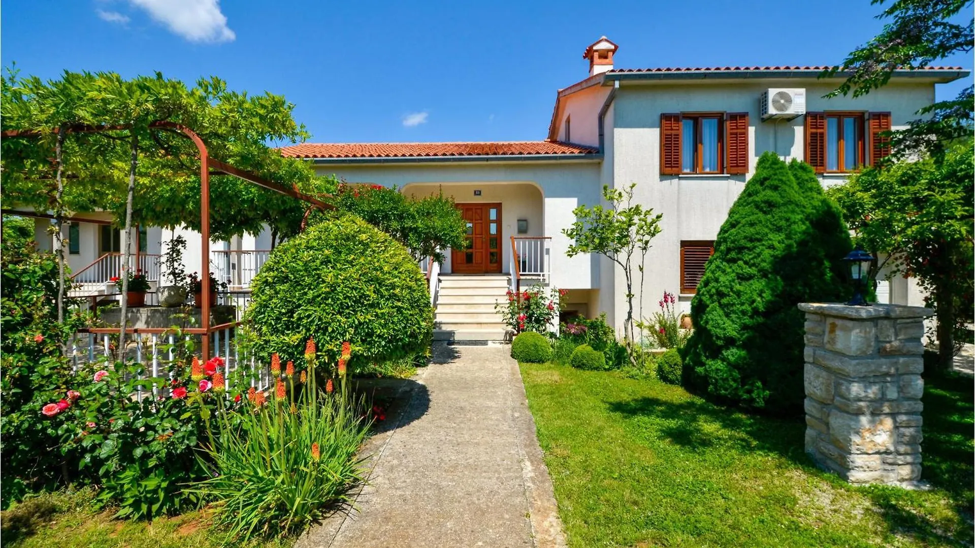 Lovely Home In Labin With Wifi Semesterbostad